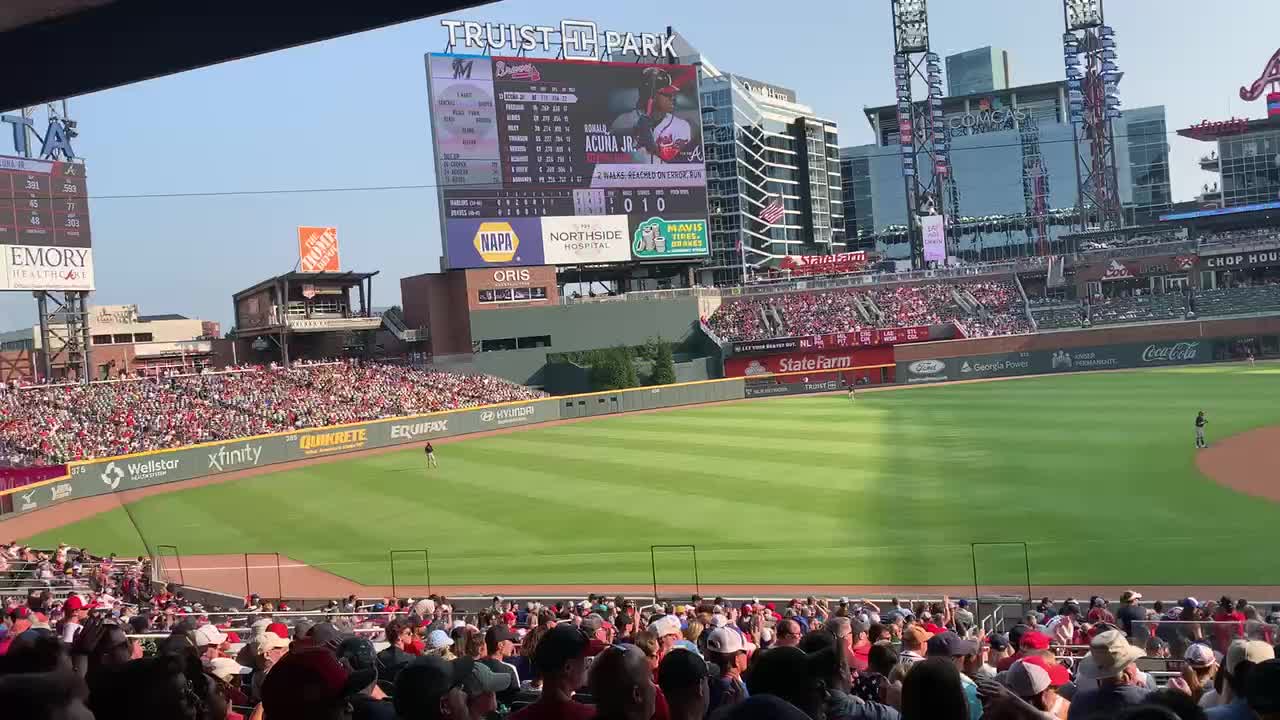 Tomahawk Chop!!! Braves v Marlins 7/3/21