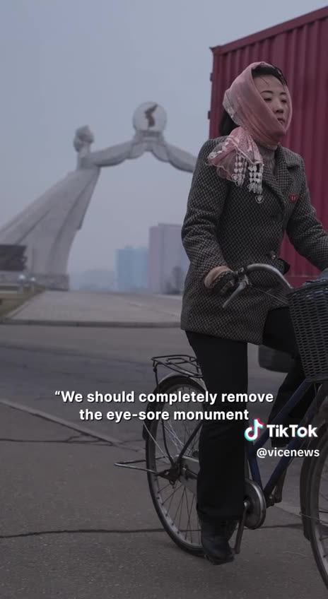 🚀 man tearing down peace monument he calls a eyesore