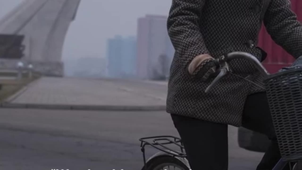 🚀 man tearing down peace monument he calls a eyesore