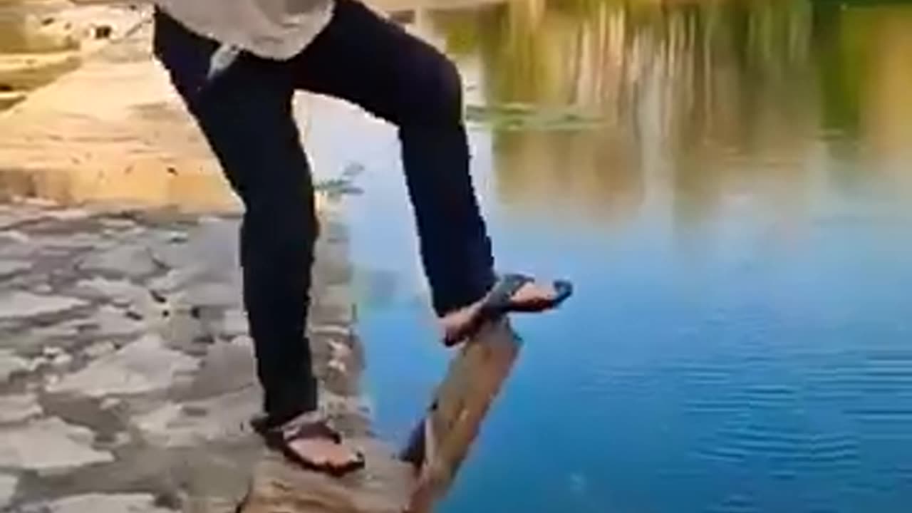 The_end_😂😂😂_#shorts_#comedy_#funny_#fails_#humor(360p)