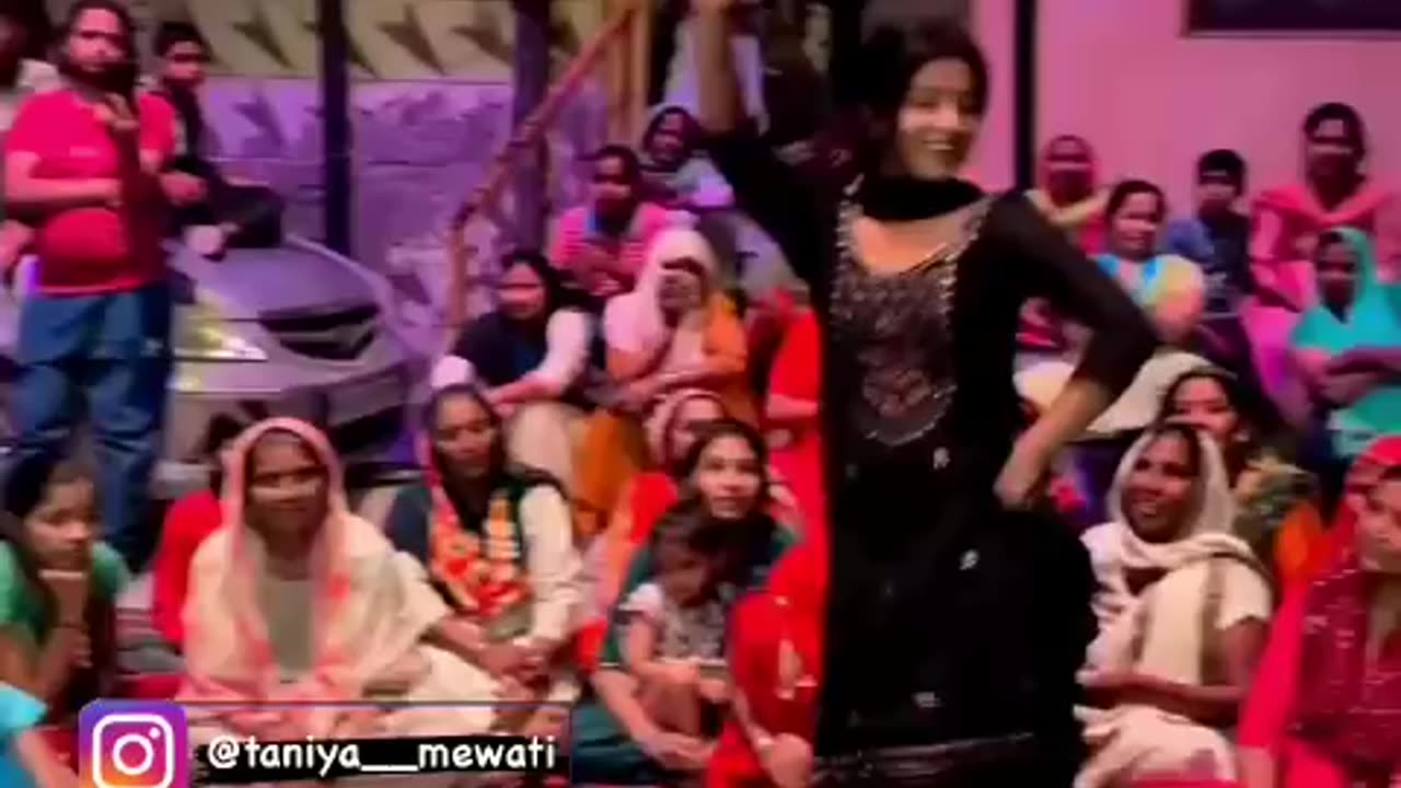 Top dance girl mewati