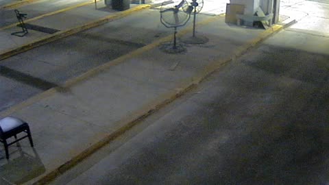 3138RHOBG3CStGarageLeftDoor_2021-01-06_03h40min05s450ms.mp4
