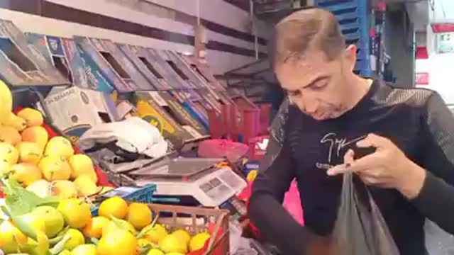 أعطيني ڨد دراهمي برك