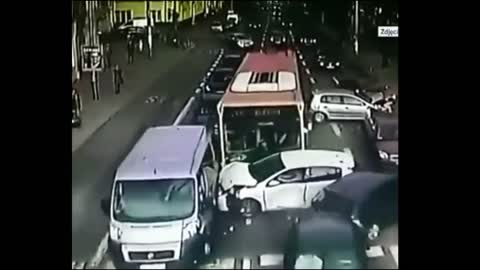 Cars crashing because of a truck