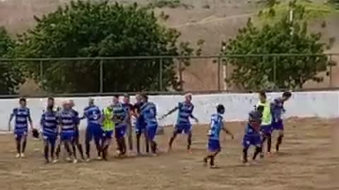 Gol no futebol amador no Brasil