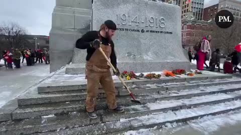 Veteran with the convoy for freedom in Ottawa hits fake news CBC with some truth bombs 🔥