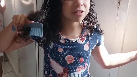 Went Wrong I Stuck My Hair in the Comb