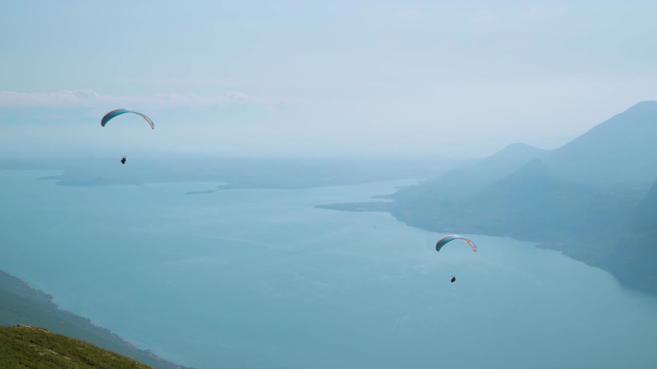 mountain parachuting