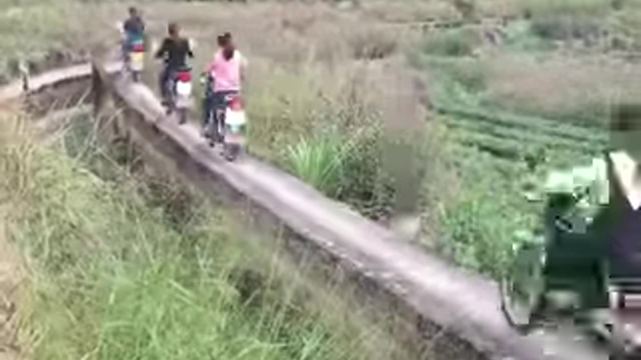 These ladies surely know how to ride motorcycles