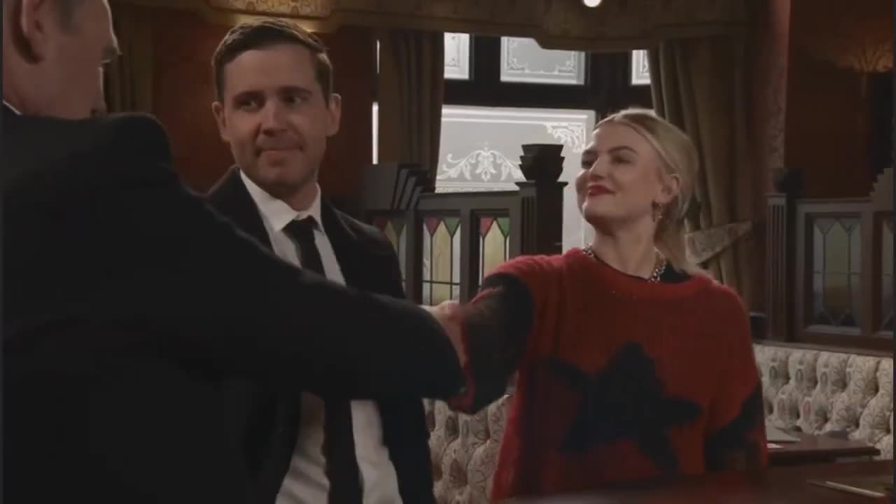 Coronation Street: Bethany and Daisy snipe at each other.