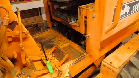 How can you tell if a switch is on or off without an ON/OFF plate? Look for the slot.