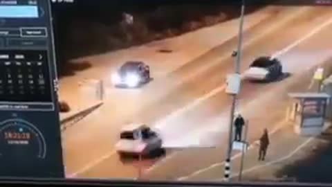 WHY AN IDF SOLDIER DIDN’T STOP A TERRORIST FROM THROWING A BOMB AT HIM