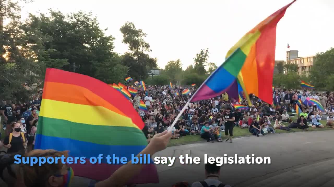 Florida students protest 'Don't Say Gay' bill with school walkouts