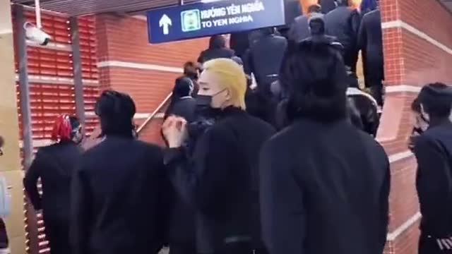 Go home from school together