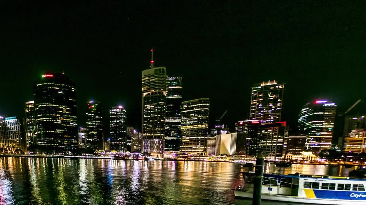 Brisbane City River View - By Night - City of Queensland - Australia