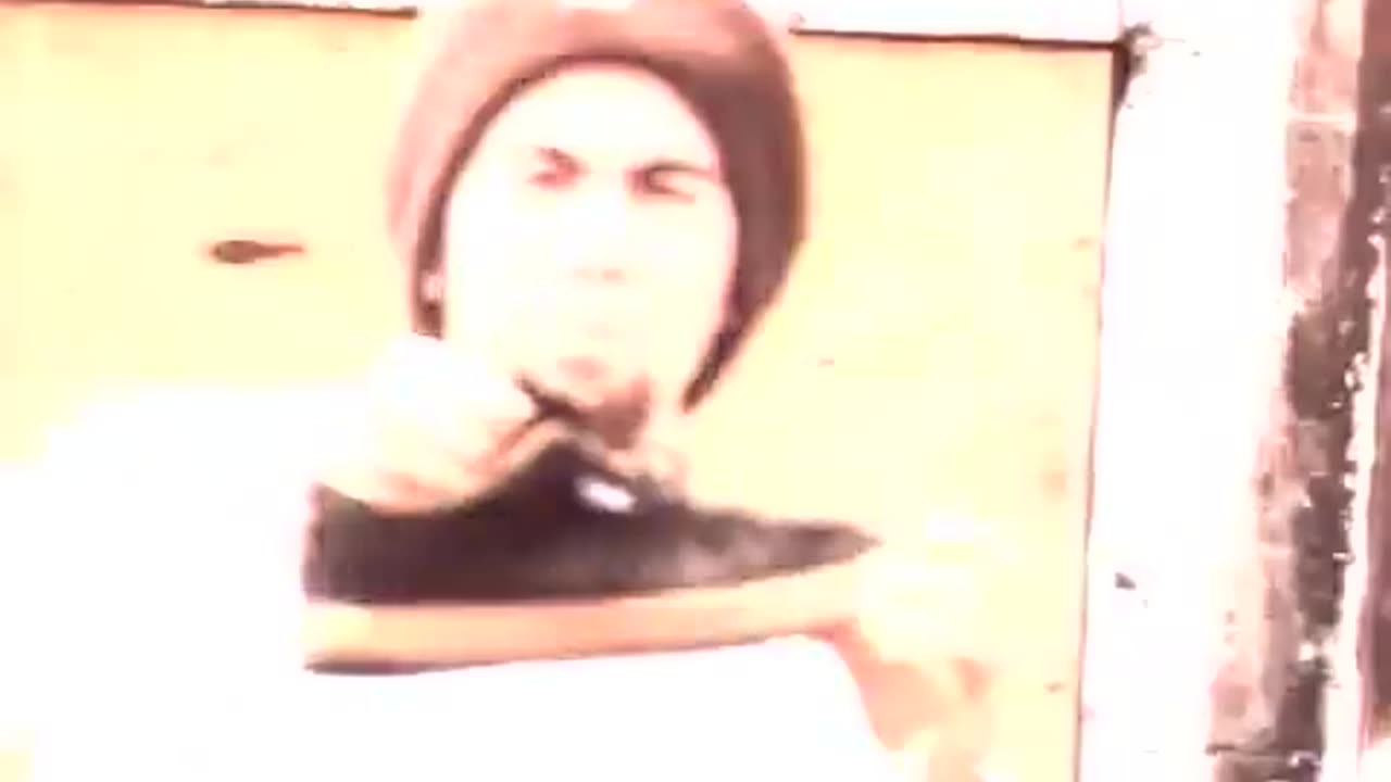 Deftones - 7 Words [Official Music Video]