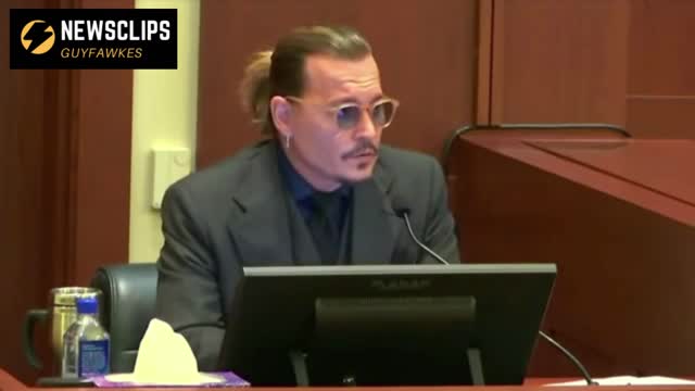 Johny Depp Thanked Elton John For Saving Him From Alcohol