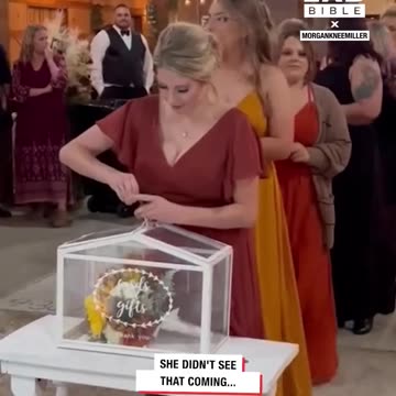 Rigged bouquet toss has the best surprise