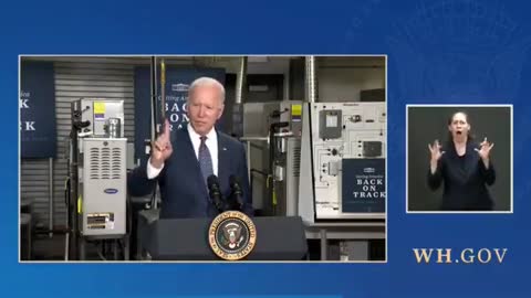 🤣BIDEN: "Anybody making less than $400,000 a year will not pay a single penny in taxes."