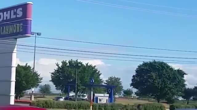 Planes Stop in Mid-Air