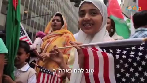 Un(Happy) Muslims