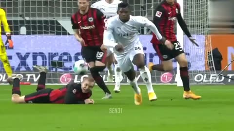Most Dangerous Football Fights 😱