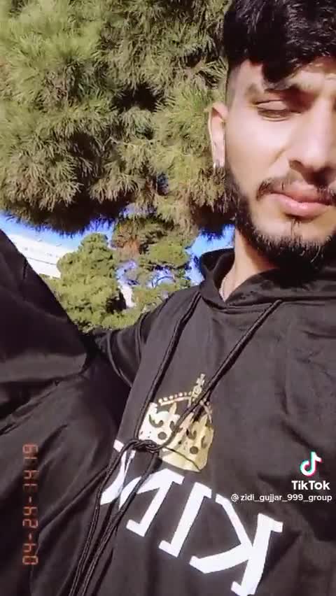 ΚΑΙ ΔΙΠΛΑ ΤΟ ΤΡΟΠΑΙΟ ΜΕ ΚΟΥΚΟΥΛΑ.