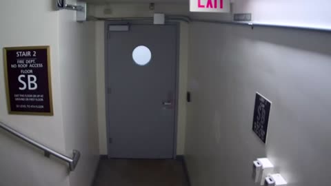 6160RHOBSBRSBST2StairwaySide_2021-01-05_18h00min01s080ms.mp4