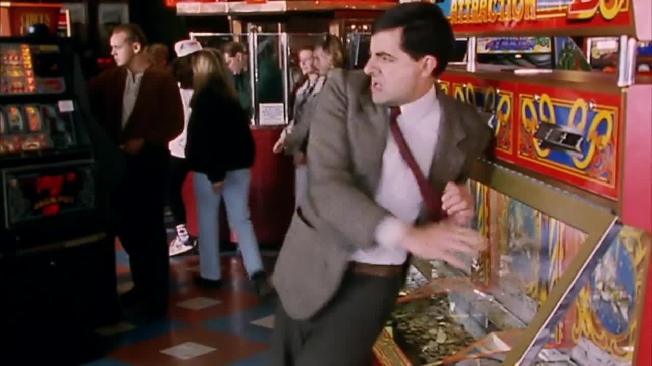 Mr Beans funny dive