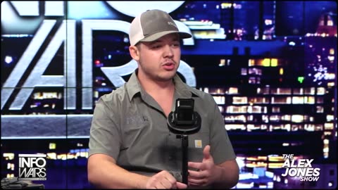 Kyle Rittenhouse & Alex Jones Pray For Donald Trump's Safety