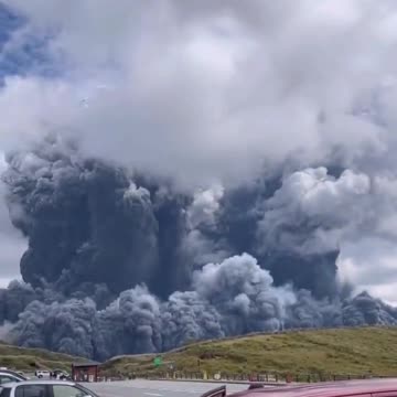 BREAKING - ALERT LEVEL 3 ERUPTION, KYUSHU, JAPAN