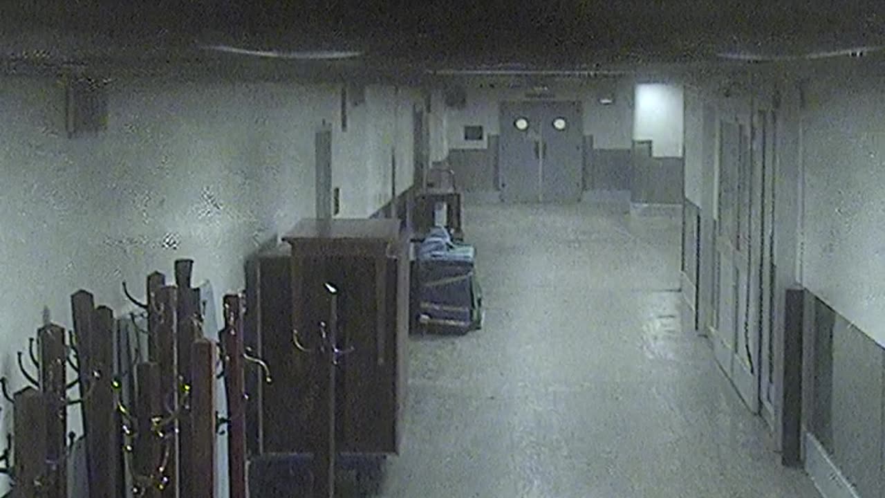6096RHOBSBLoadingDockHallway_2021-01-06_02h04min52s137ms.mp4