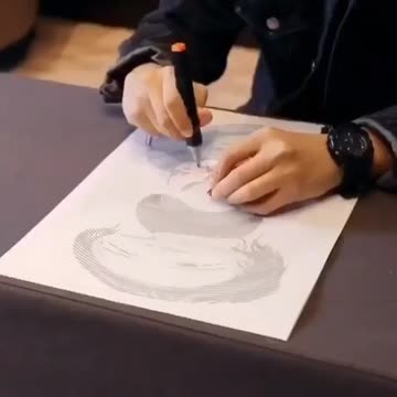 Whoa! This Guy's Art Skills Are Incredible!