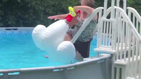 Try not to laugh, funny compilation video