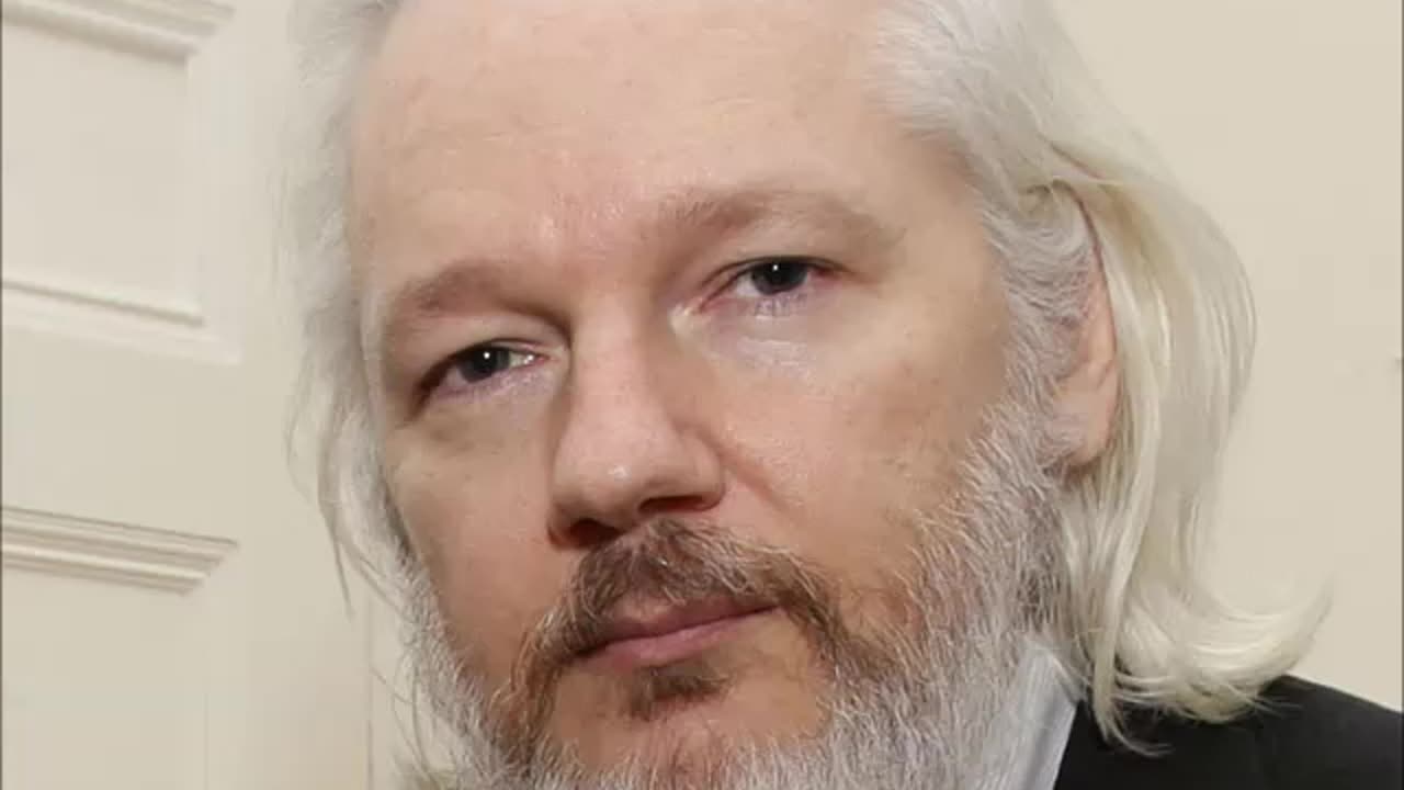 FULL SHOW Bristol back to democracy after 12 yrs of dictatorship? US chaos agenda Julian Assange dad