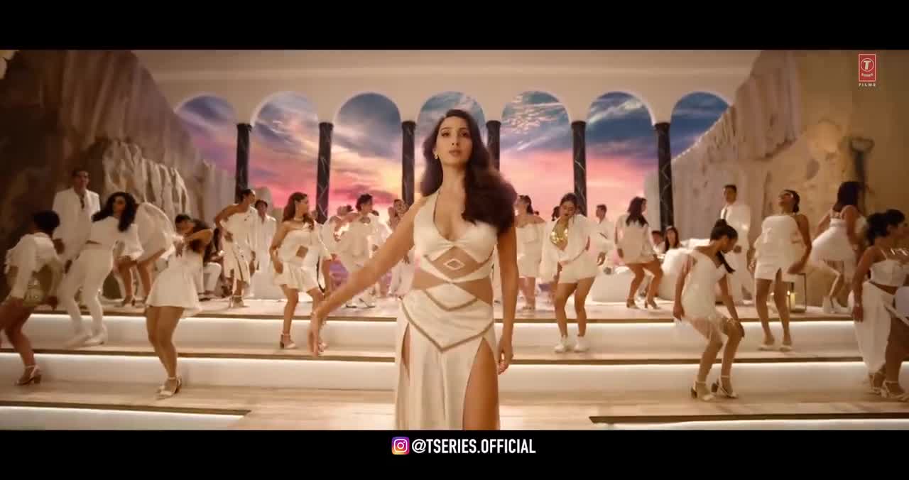 Manike:Thank God | Nora Fatehi, Sidharth M | Tanishk,Yohani,Jubin,Surya R | Rashmi Virag | Bhushan K