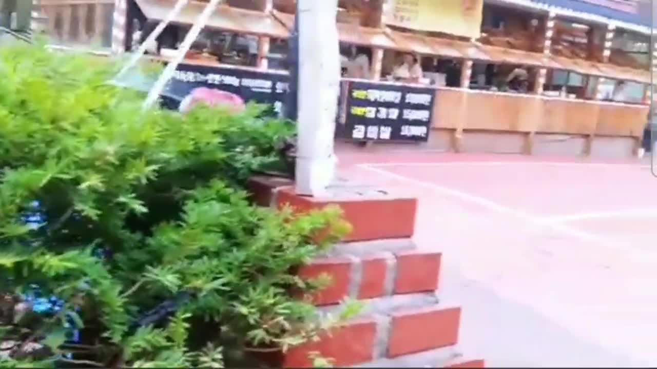 마스크를 왜 써요?ㅋ 코로나가 사기인데.ㅋ
