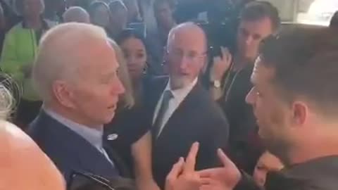 in deutsch, disqualified Biden