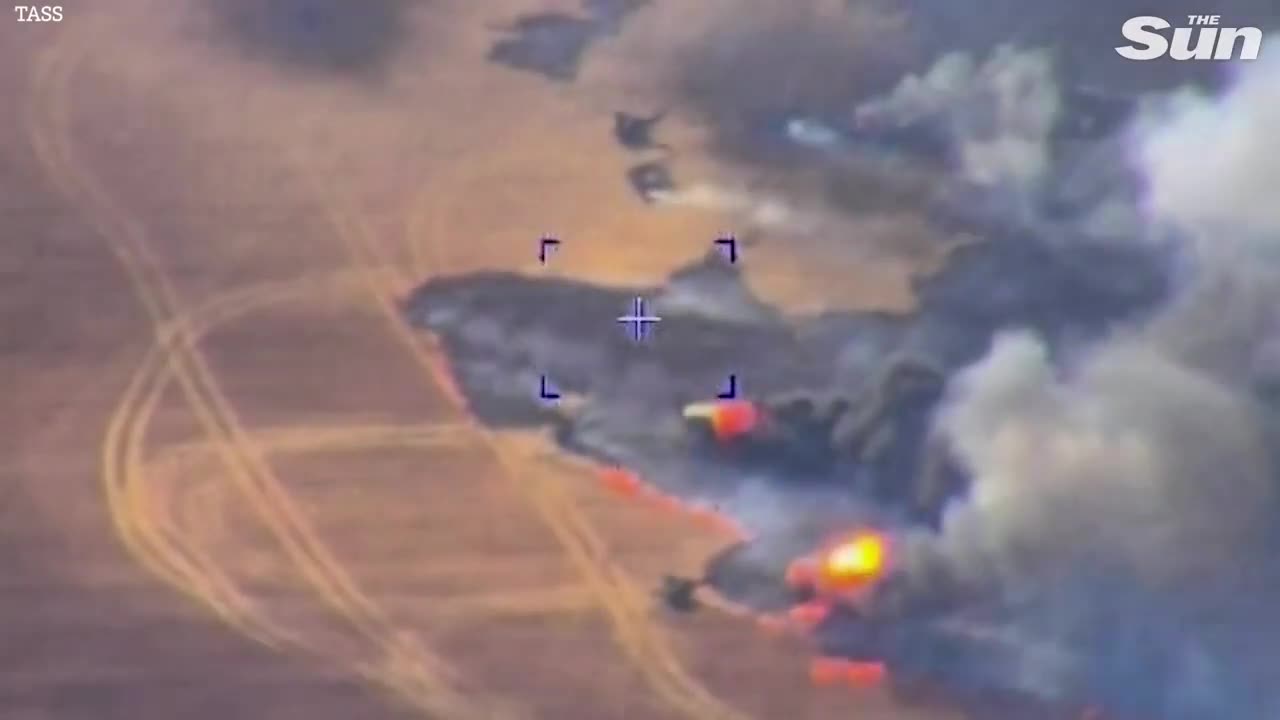 UKRAINIAN FORCES HIGH PRECISION ARTILLERY STRIKE ON RUSSIAN POSITIONS