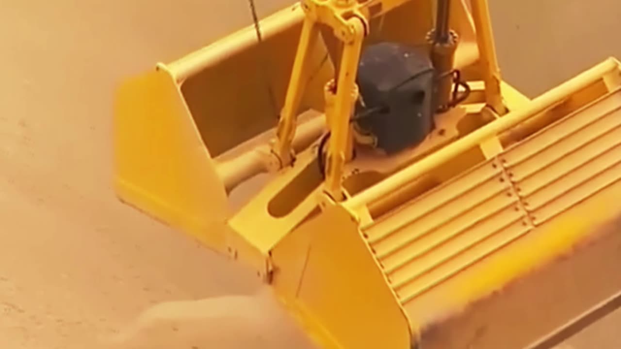 Soybean loading and unloading