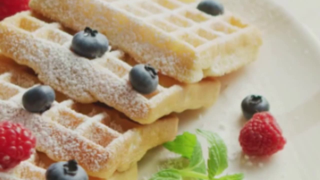 Pizza Waffle Surprise: The Brunch Revolution #shorts #viral #food