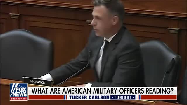 Tucker Carlson military reading list 17 Jun 21