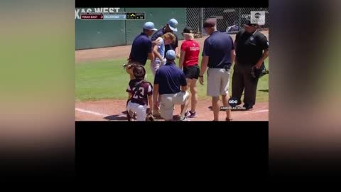 Little leaguers display remarkable sportsmanship