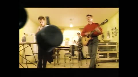 Crowded House - Don't Dream It's Over