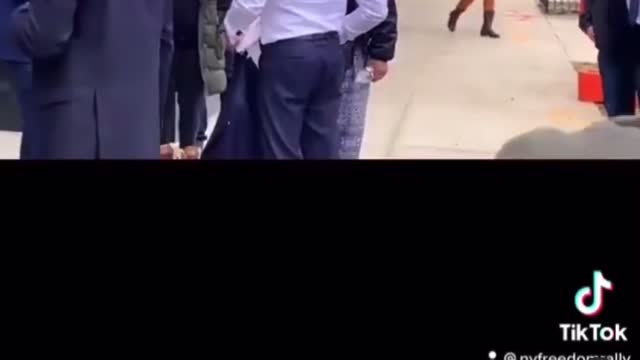 NYC mayor runs from talk