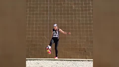 Girls Freestyle Football Skills Amazing