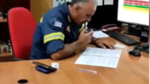 Ο Καραγκιόζης αρχηγός του πυροσβεστικού σώματος