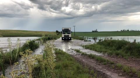 MAN 4x4 Truck through the river! Will he go down?