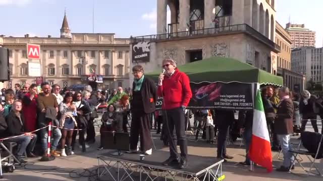 Milano, storica manifestazione