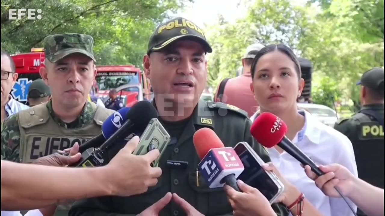 Un muerto y 14 heridos en atentado atribuido a disidencias de las FARC en Colombia